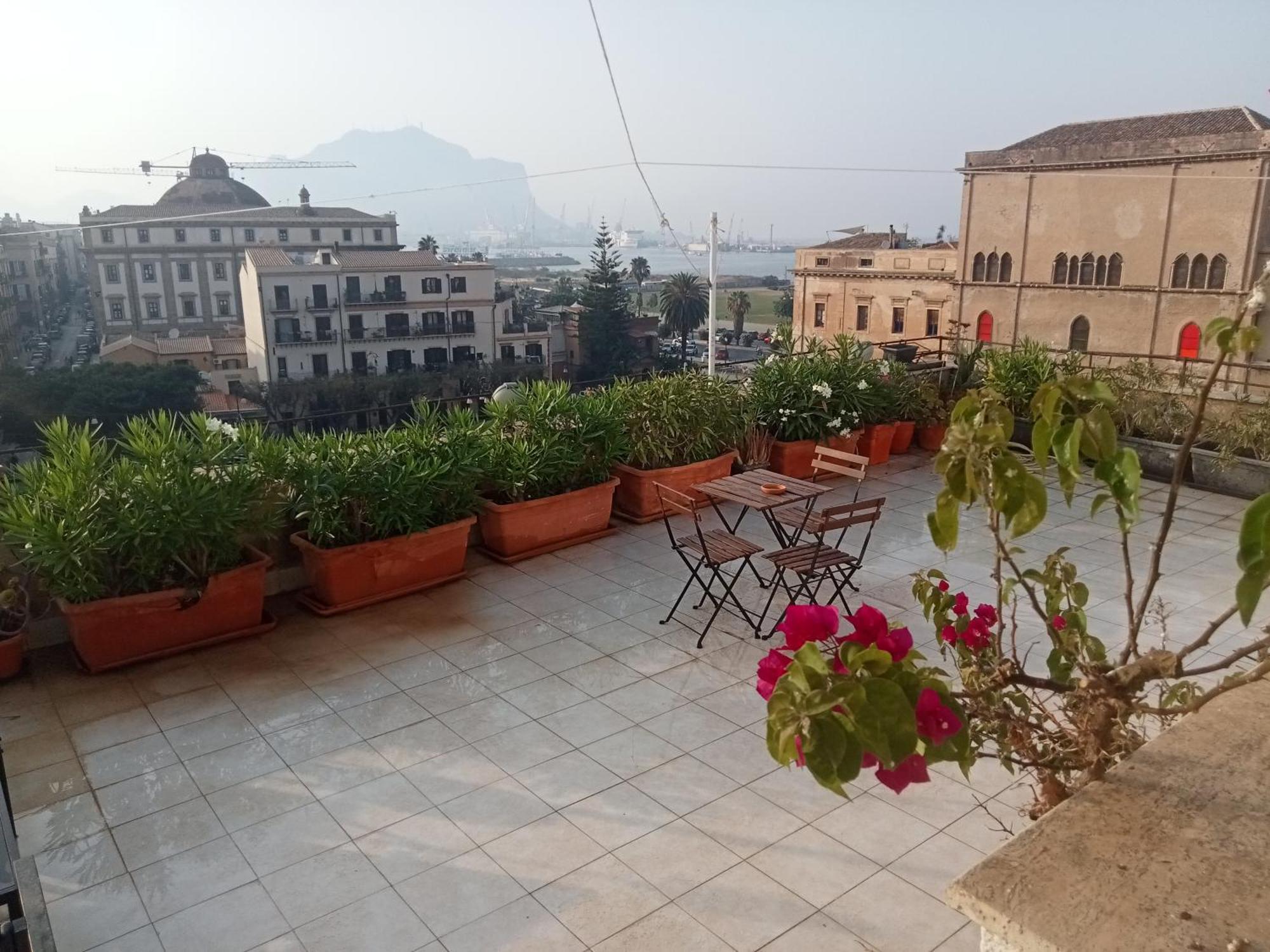Ferienwohnung Stunning Kalsa Palermo Exterior foto